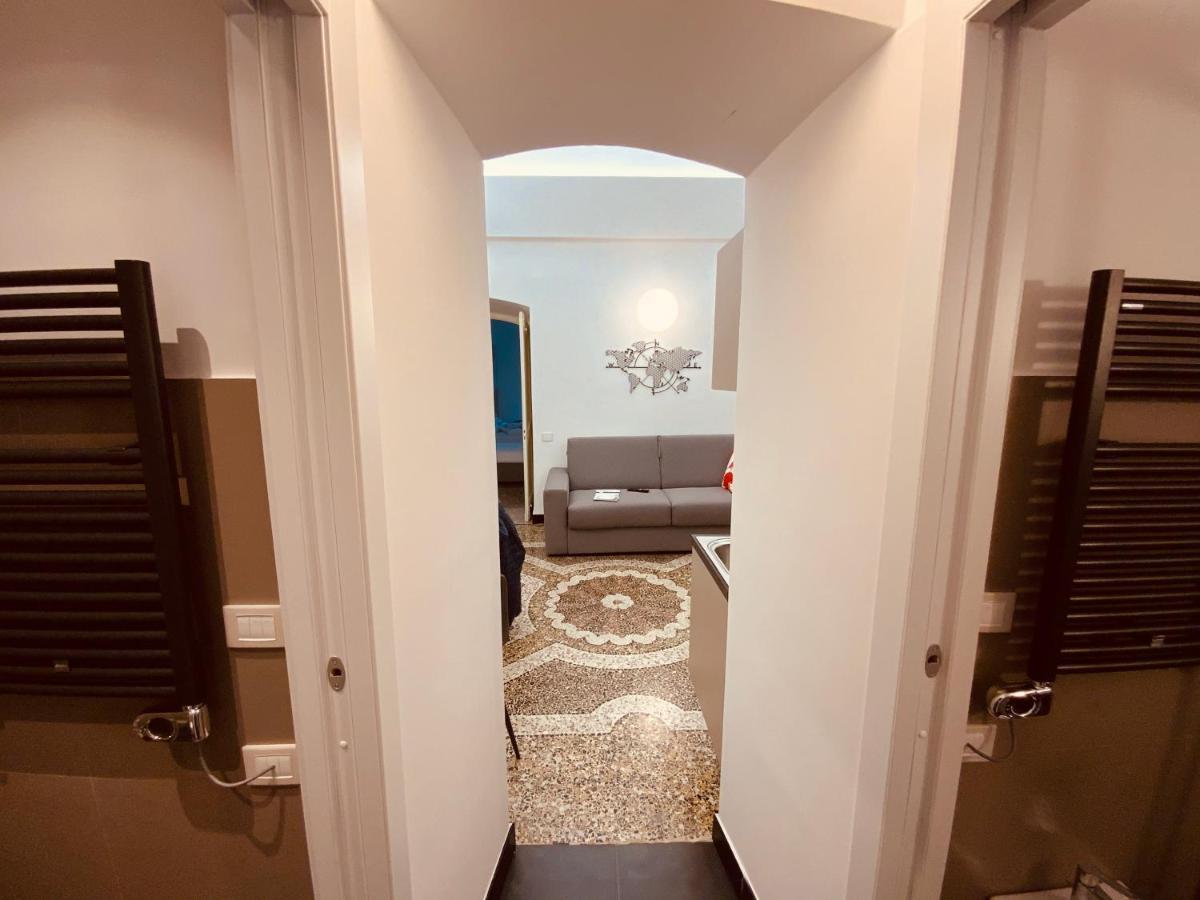 Centro Acquario Family Apartment Genoa Luaran gambar